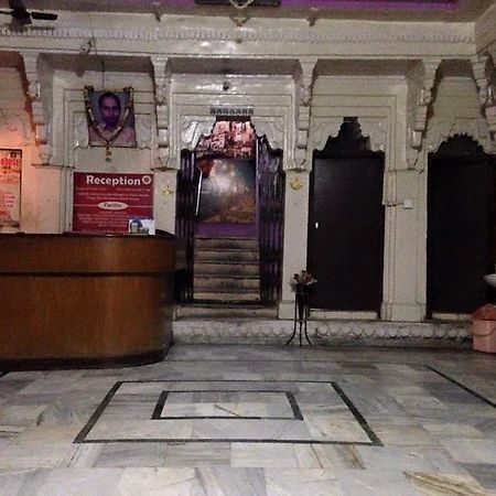 Mishra Guest House Varanasi Esterno foto